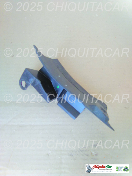 COBERTURA TRAS EMBALADEIRA ESQ  MERCEDES Classe C (203)  [2000-2008]