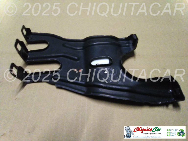 SUPORTE MASCARA ESQ MERCEDES 0