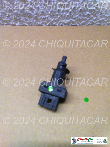 INTERRUPTOR PEDAL EMBRAIAGEM MERCEDES Classe C (202)  [1993-2001]