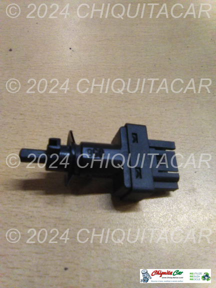 INTERRUPTOR PEDAL EMBRAIAGEM MERCEDES 0