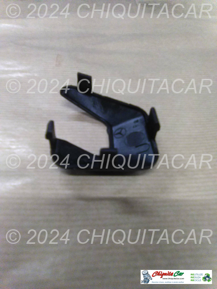 CAPA PUXADOR INTERIOR PORTA FRENTE DTA MERCEDES 190 (201) [1982-1993]