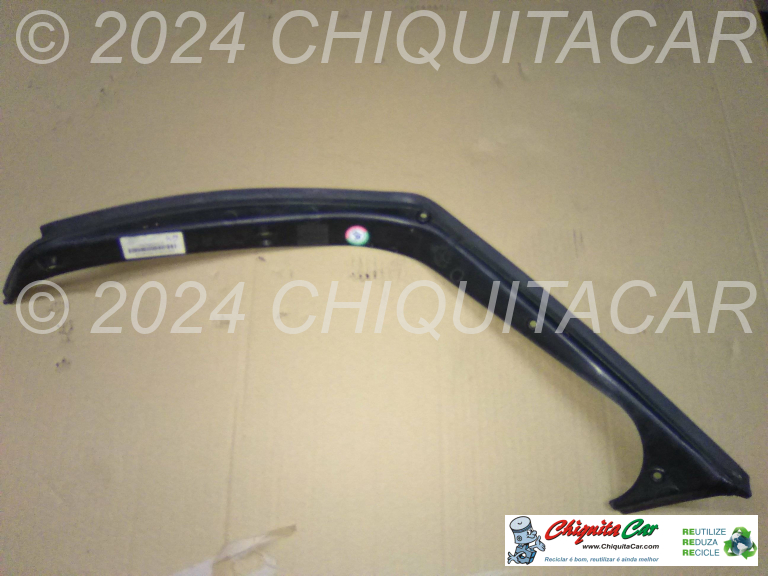 COBERTURA MALA COLUNA DTA MERCEDES Classe C (204)  [2007-2015]