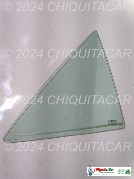 VIDRO TRIANGULAR TRAS DTO MERCEDES 190 (201) [1982-1993]