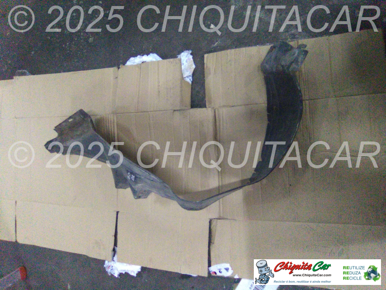 RESGUARDO CAVA RODA FRENTE ESQ MERCEDES 124 [1984-1995]