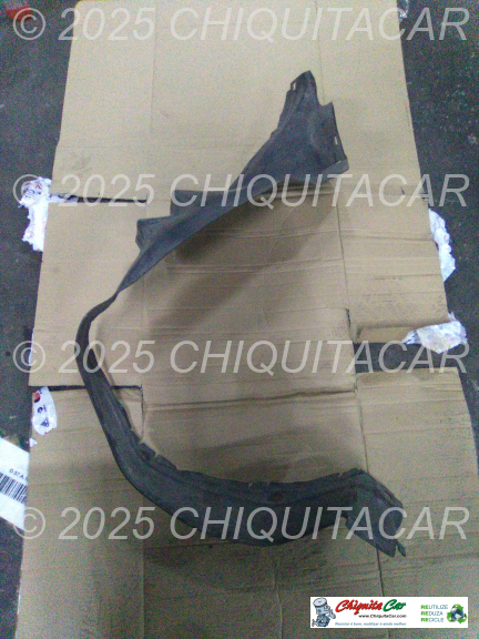 RESGUARDO CAVA RODA FRENTE ESQ MERCEDES 124 [1984-1995]