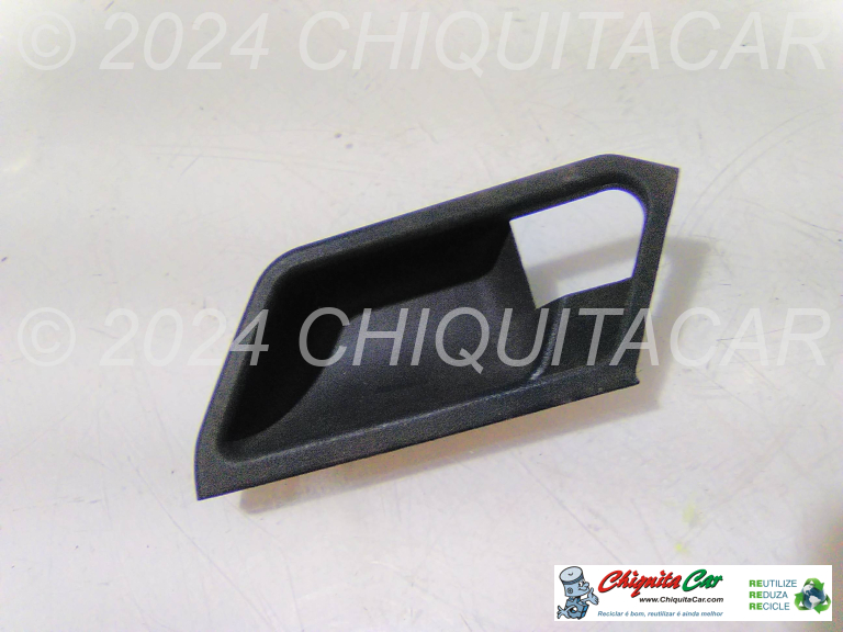 CAVIDADE ABERTURA INTERIOR PORTA ESQ  MERCEDES Classe C (202)  [1993-2001]