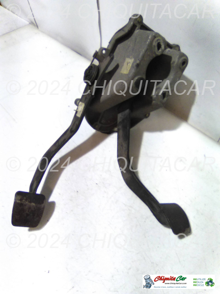 CONJUNTO PEDAIS MERCEDES MB (631)  [1992-1996]