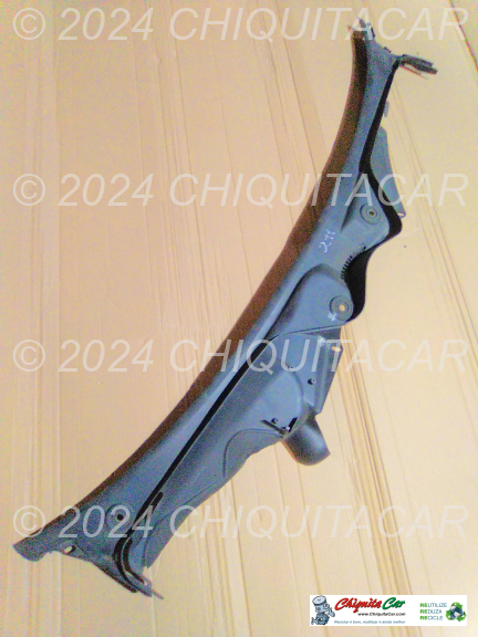 COBERTURA CANAL AGUA BRISAS MERCEDES Classe E (211)  [2002-2009]