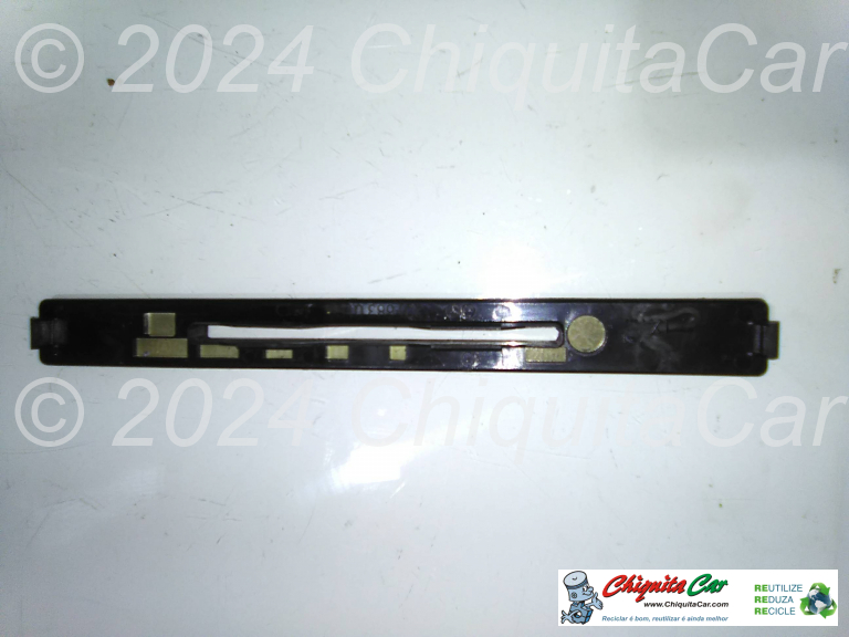 PLACA COBERTURA CONSOLA MERCEDES 190 (201)