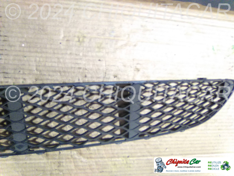 GRELHA CENTRAL PARA CHOQUES FRENTE MERCEDES Classe E (211)  [2002-2009]