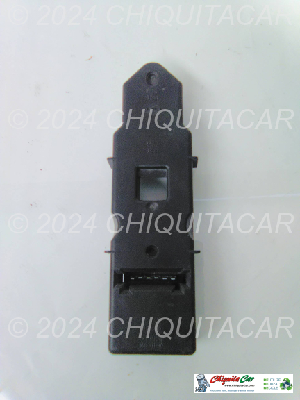 SUPORTE LAMPADAS FAROLIM ESQ /DTO MERCEDES Classe C (202) 