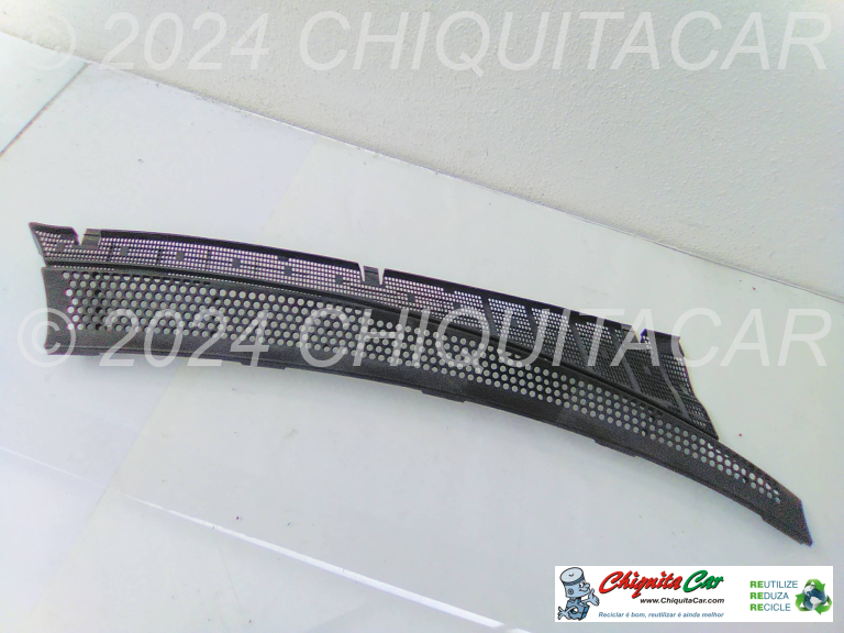 GRADE CANAL AR/AGUA DTO MERCEDES Classe C (202) 