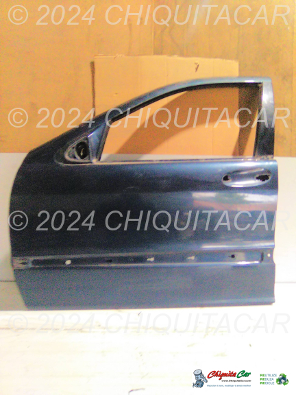 PORTA FRENTE ESQ MERCEDES Classe S (220) 