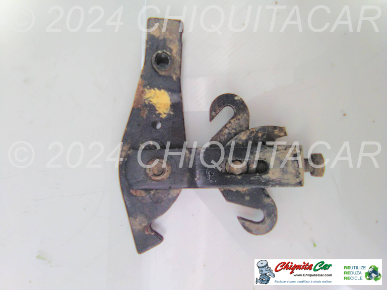 CRUZETA TRAVÃO ESTACIONAMENTO MERCEDES 124