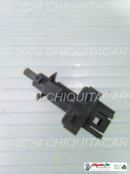 INTERRUPTOR PEDAL EMBRAIAGEM MERCEDES Classe C (202) 