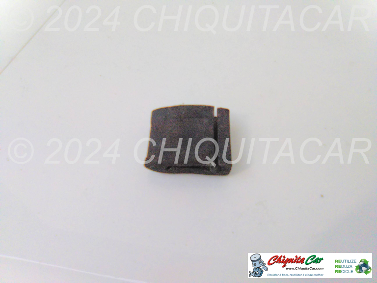 BORRACHA FIXAÇÃO MERCEDES Classe C (202) 