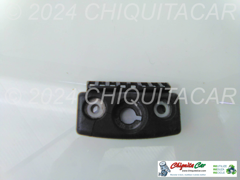 BATENTE TAMPA MALA  MERCEDES Classe C (203) 