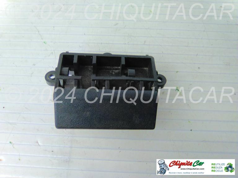 FECHO TAMPA CONSOLA  MERCEDES Classe C (202) 