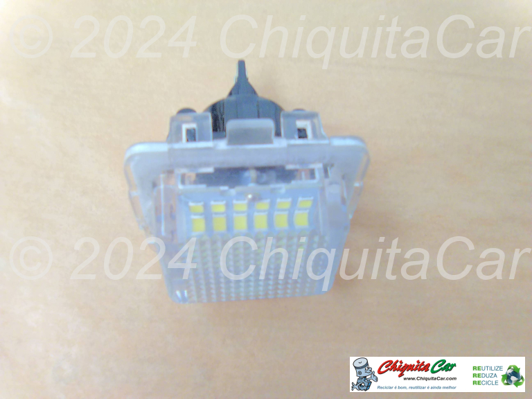 LUZ CHAPA MATRICULA MERCEDES Classe E (212) 