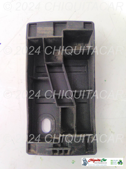 SUPORTE PARA CHOQUES TRAS ESQ/DTO MERCEDES Classe C (202) 