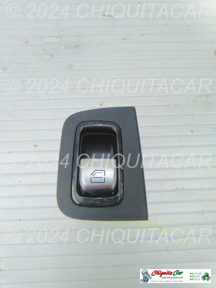 INTERRUPTOR VIDRO TRAS DTO MERCEDES Classe C (205) 