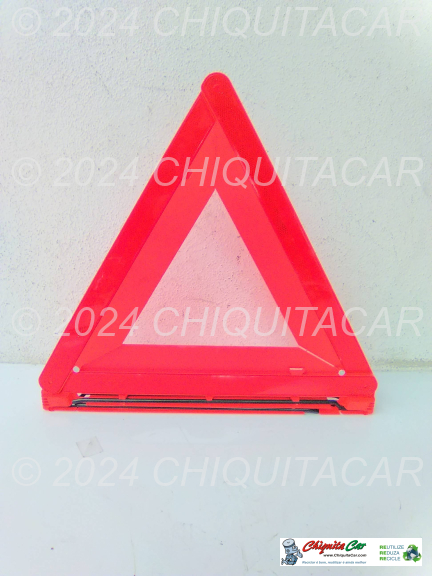 TRIANGULO PRE SINALIZAÇAO MERCEDES Classe C (204) 