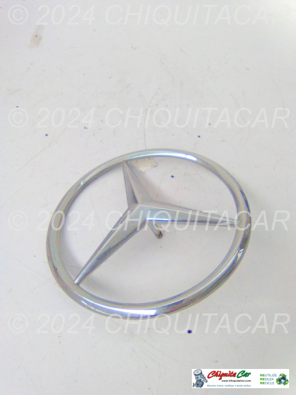 ESTRELA GRELHA CAPOT MERCEDES VITO (638)