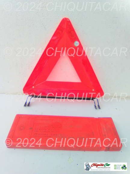 TRIANGULO PRE-SINALIZAÇÃO MERCEDES Classe C (202)  [1993-2001]