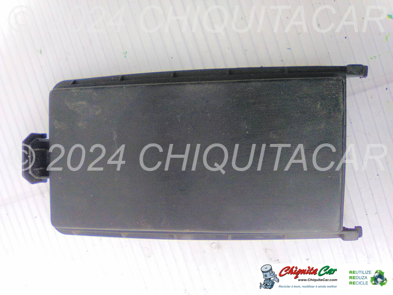 TAMPA CAIXA FUSIVEIS MERCEDES Classe C (202) 