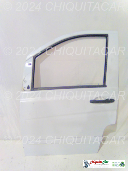 PORTA FRENTE ESQ MERCEDES VITO (639) 