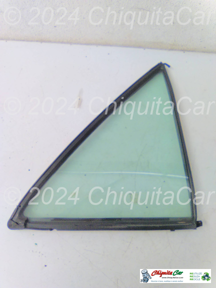 VIDRO TRIANGULAR TRAS DTO MERCEDES 124