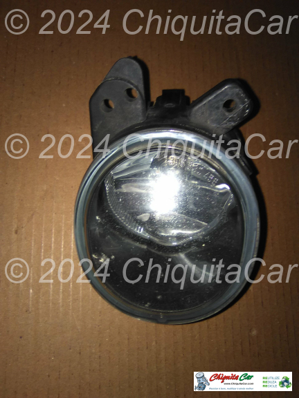 FAROL NEVOEIRO DTO MERCEDES Classe C (204)  [2007-2015]