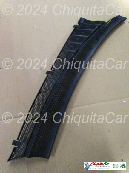 GRADE CANAL AR/AGUA DTO MERCEDES Classe C (202) 