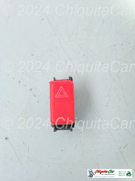 INTERRUPTOR 4 PISCAS MERCEDES 190 (201)