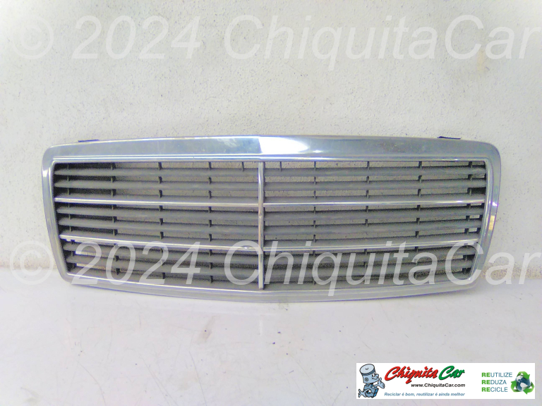 GRELHA CAPOT MERCEDES Classe C (202) 