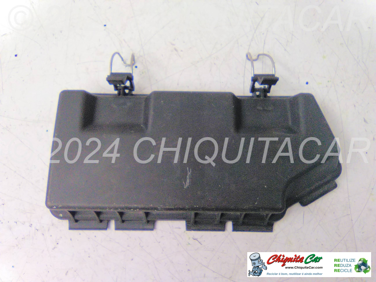 TAMPA CAIXA FUSIVEIS MERCEDES ML (164) 