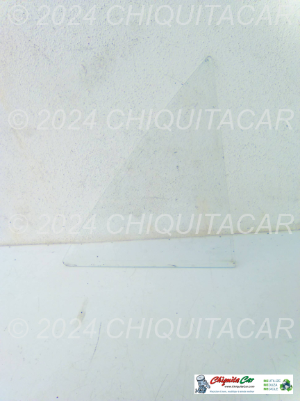 VIDRO TRIANGULAR TRAS DTO MERCEDES 190 (201) [1982-1993]