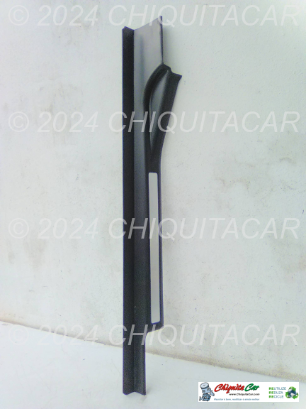 RODAPE PORTA FRENTE DTA MERCEDES Classe C (203)  [2000-2008]