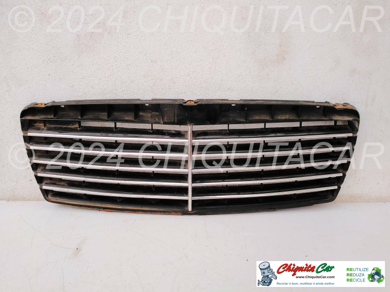 GRELHA PLASTICO MERCEDES Classe E (210) 