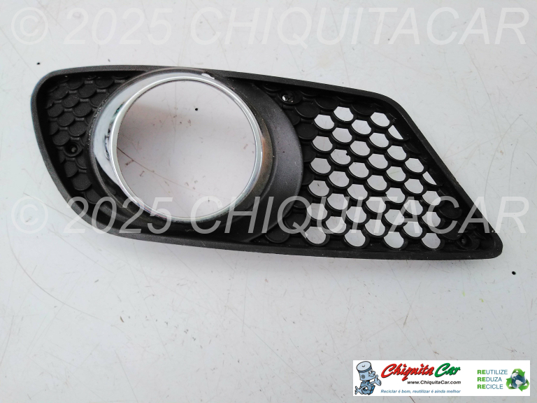 COBERTURA FAROL NEV ESQ MERCEDES Classe C (204)  [2007-2015]