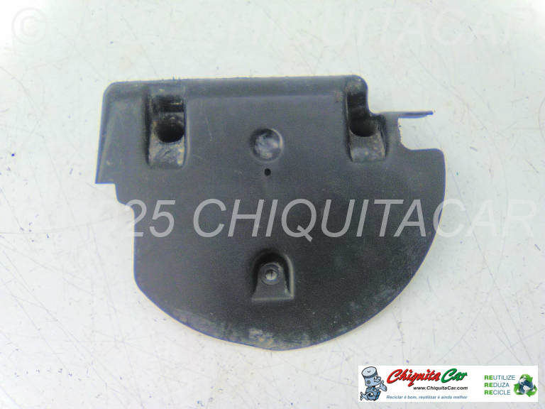 COBERTURA BOMBA DEP COMBUSTÍVEL ESQ MERCEDES Classe C (202)  [1993-2001]