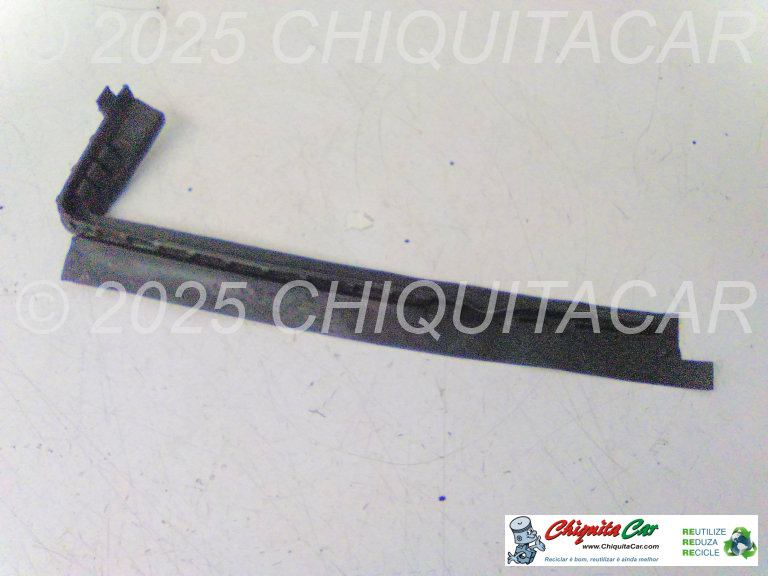 BORRACHA FRISO INF OPTICA DTA MERCEDES 190 (201) [1982-1993]