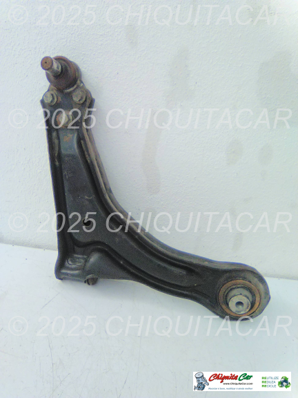 TRIANGULO SUSPENSÃO FRENTE DTO MERCEDES VITO (638) [1996-2003]