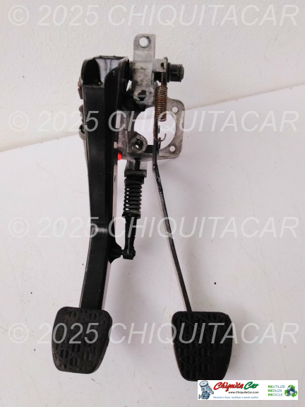 CONJUNTO PEDAIS MERCEDES Classe C (202)  [1993-2001]
