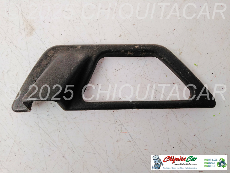 CAPA PUXADOR INTERIOR PORTA FRENTE ESQ MERCEDES 124 [1984-1995]