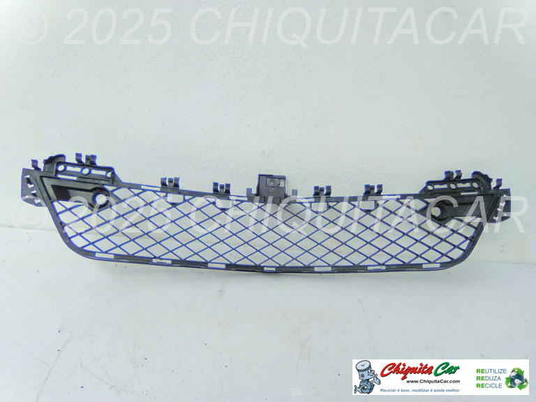 GRELHA CENTRAL PARA CHOQUES FRENTE MERCEDES Classe C (204)  [2007-2015]