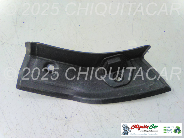 REVESTIMENTO PILAR TRAS ESQ MERCEDES Classe C (204)  [2007-2015]