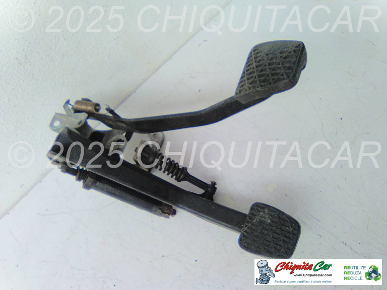 CONJUNTO PEDAIS MERCEDES Classe C (202)  [1993-2001]