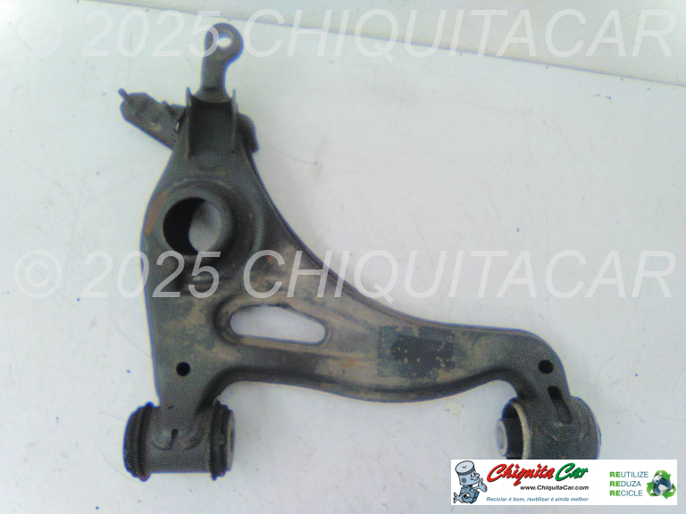 TRIANGULO SUP FRENTE DTO MERCEDES Classe C (202)  [1993-2001]