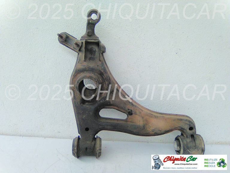 TRIANGULO SUP FRENTE DTO MERCEDES Classe C (202)  [1993-2001]